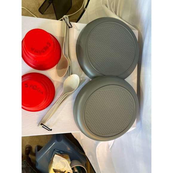 Outdoor Camping Ozark Trail 11 Piece Silicone Camping Meal Travel Kit - Picture 4 of 6